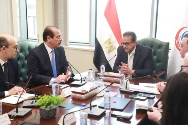وزارة الصحة تبحث إطلاق حملة وطنية للتوعية بالأمراض غير المعدية وتغيير السلوكيات الصحية