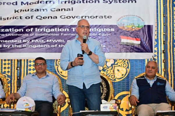 وزير الري يتفقد مشروعات تحديث الري بالطاقة الشمسية في قنا والأقصر لدعم المزارعين بصعيد مصر