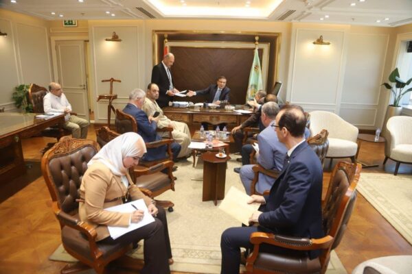 وزير الزراعة: إجراءات حاسمة لضبط توزيع الأسمدة ومنع السوق السوداء
