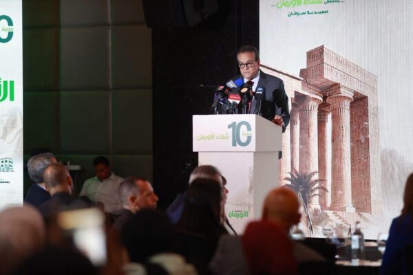 وزير الصحة يشيد بدور شفاء الأورمان في دعم مرضى الأورام بمحافظات الصعيد