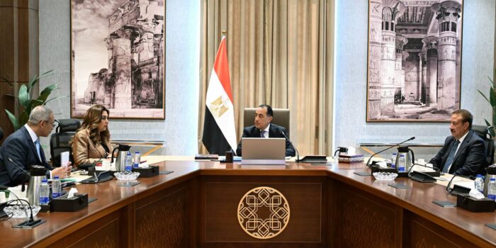رئيس الوزراء يتابع مشروعات بورسعيد ويصدر توجيهات بشأن الاستثمار والإسكان