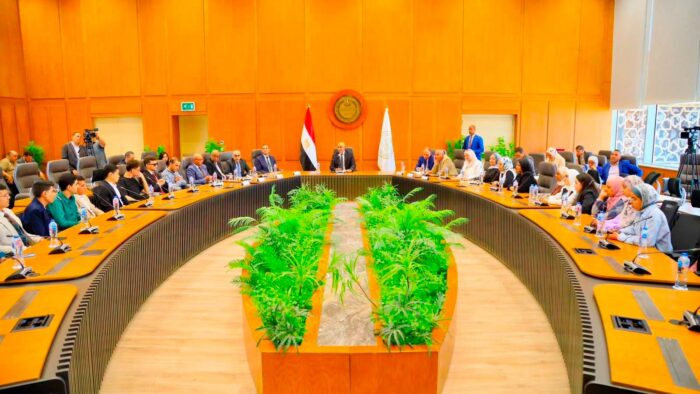 تكريم أوائل الثانوية العامة 2026.. وزير التعليم يدعو الطلاب لاكتساب مهارات المستقبل