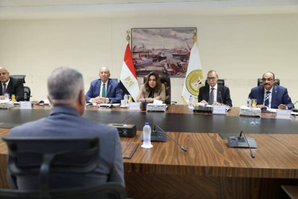 وزارة التنمية المحلية تبدأ مقابلات 1370 متقدمًا لشغل 119 وظيفة قيادية بالمحافظات