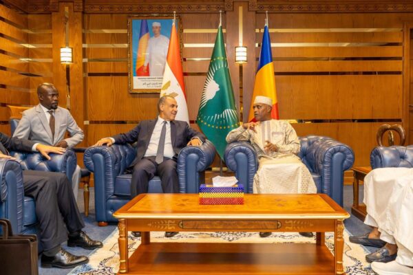 مباحثات مصرية تشادية لتعزيز العلاقات الاقتصادية ومناقشة تطورات السودان والساحل